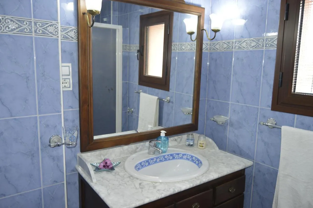 Casa Carmesi Villa Arriate 0*,